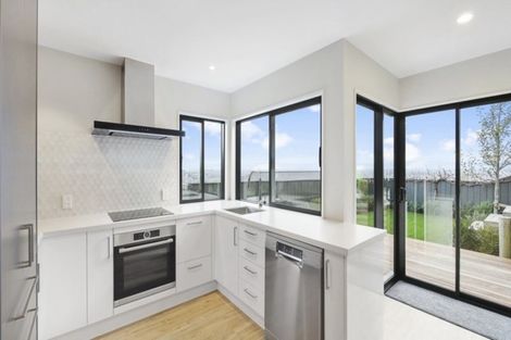 Photo of property in 11 Lookaway Place, Huntsbury, Christchurch, 8022