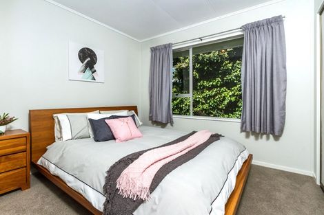 Photo of property in 2/11 Exeter Street, Stoke, Nelson, 7011