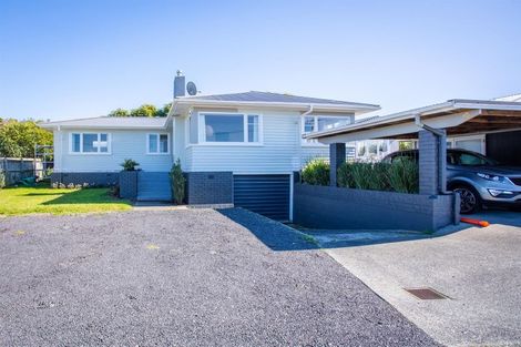 Photo of property in 84a Triangle Road, Massey, Auckland, 0614