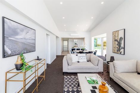 Photo of property in 9/272 Marine Parade, New Brighton, Christchurch, 8061