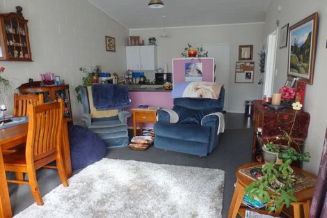 Photo of property in 66b Queen Street, Cambridge, 3434