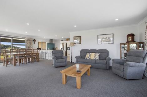 Photo of property in 1 Vantage Place, Omokoroa, 3114