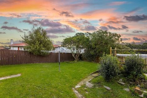 Photo of property in 12 Glendene Avenue, Glendene, Auckland, 0602