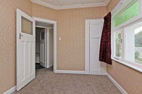 Photo of property in 512 Eastbourne Street East, Hastings, 4122