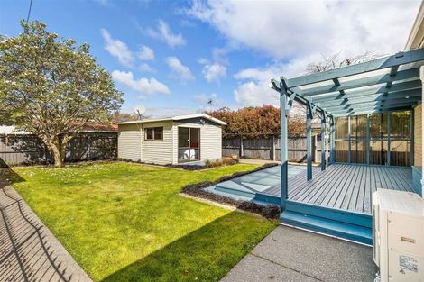 Photo of property in 14 Oldwood Street, Bishopdale, Christchurch, 8053