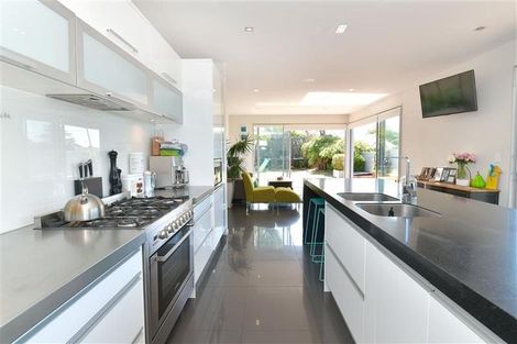 Photo of property in 855 Whangaparaoa Road, Manly, Whangaparaoa, 0930