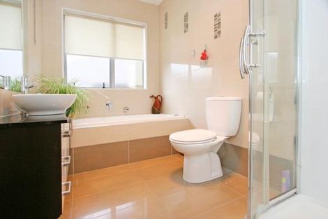 Photo of property in 41 Salford Crescent, Flat Bush, Auckland, 2019