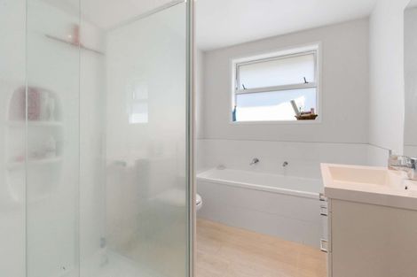 Photo of property in 79 Te Kio Crescent, Papamoa Beach, Papamoa, 3118