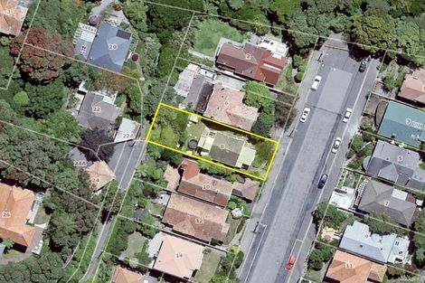 Photo of property in 8 Glen Road, Kelburn, Wellington, 6012