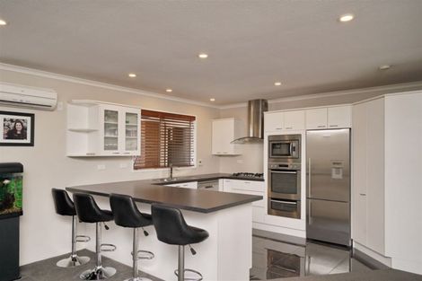 Photo of property in 5 Campion Place, Halswell, Christchurch, 8025