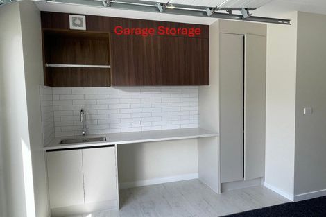 Photo of property in 13 Resnik Crescent, Kumeu, 0810