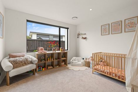 Photo of property in 11 Three Kings Court, Outram, 9019