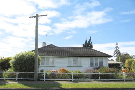 Photo of property in 1 Churchill Crescent, Te Hapara, Gisborne, 4010