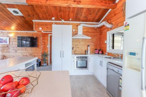 Photo of property in 27 Bell Road, Western Heights, Rotorua, 3015