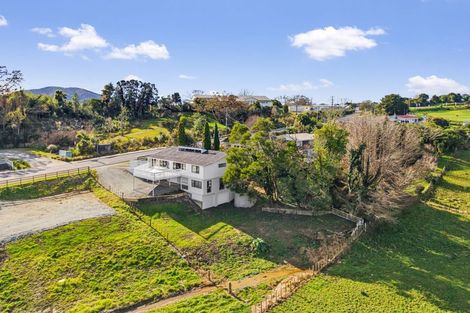 Photo of property in 16 Kaiwaka-mangawhai Road, Kaiwaka, 0975