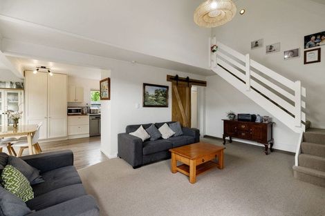 Photo of property in 50b Williams Street, Cambridge, 3434