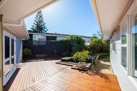 Photo of property in 28 Sea Vista Drive, Pukerua Bay, Porirua, 5026