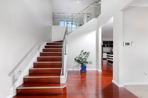 Photo of property in 37a Dominion Street, Takapuna, Auckland, 0622