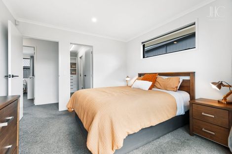 Photo of property in 10 Searle Drive, Cromwell, 9310