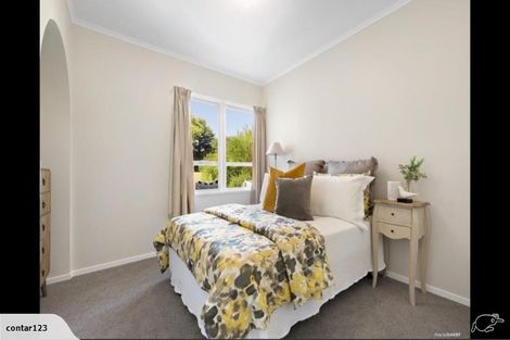 Photo of property in 12 Orsova Place, Lynfield, Auckland, 1042