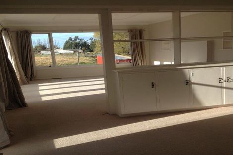 Photo of property in 8-14 Milford Street, Waimate, 7924