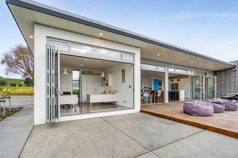 Photo of property in 11 Wilson Road, Urenui, 4375