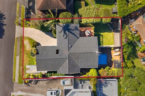 Photo of property in 4 Valdese Rise, Browns Bay, Auckland, 0630