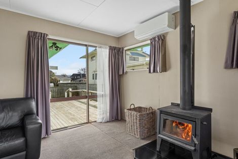 Photo of property in 6 Tudor Road, Pahiatua, 4910