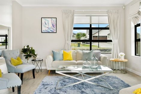 Photo of property in 15 Will Street, Huapai, Kumeu, 0810