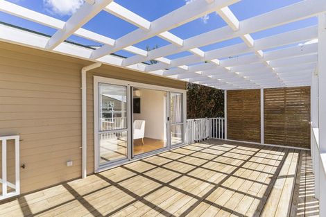 Photo of property in 7b Anne Road, Hillcrest, Auckland, 0627