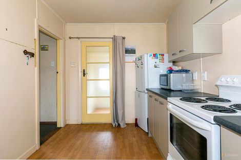 Photo of property in 28 Augustine Street, Waimate, 7924