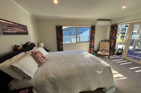 Photo of property in 109 Ocean Beach Road, Tairua, 3508