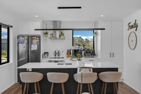 Photo of property in 40 Leathem Crescent, Pokeno, 2402