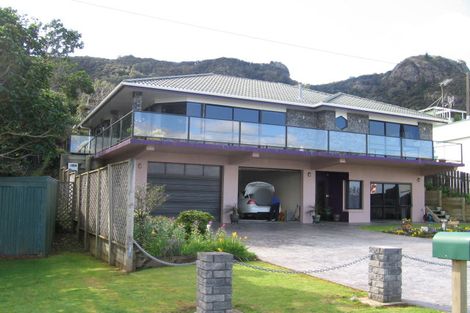 Photo of property in 15 Beach Road, Whangarei Heads, 0174