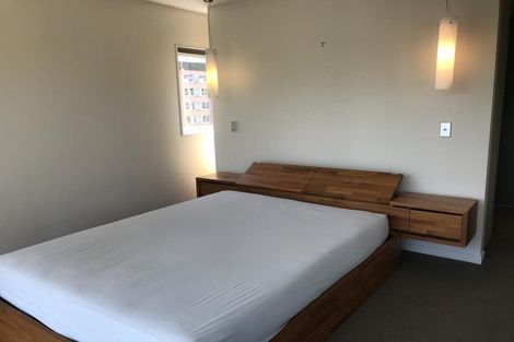 Photo of property in Montreaux Apartments, 10g/164 The Terrace, Wellington Central, Wellington, 6011