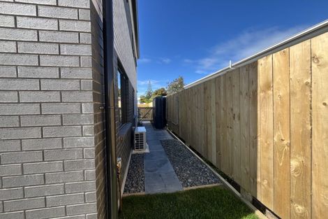 Photo of property in 1/3 Eskdale Road, Birkdale, Auckland, 0626