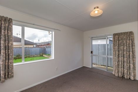 Photo of property in 44 Durham Street, Levin, 5510