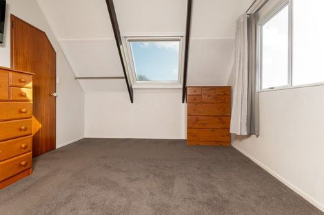 Photo of property in 85 Birkdale Road, Birkdale, Auckland, 0626