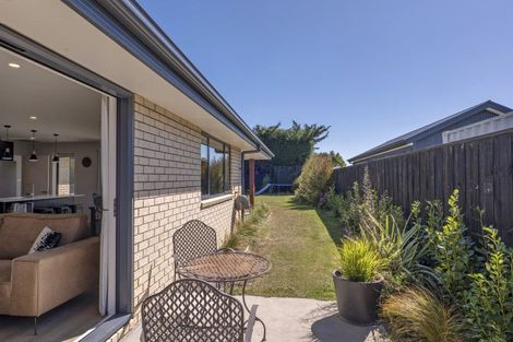 Photo of property in 16 Cherry Avenue, Darfield, 7510