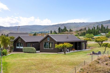 Photo of property in 112 Hall Road, Bannockburn, Cromwell, 9384