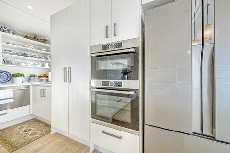 Photo of property in 97 Highland Drive, Acacia Bay, Taupo, 3385