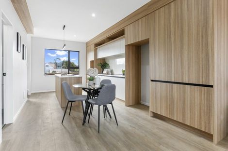 Photo of property in 2/1 Egremont Street, Belmont, Auckland, 0622