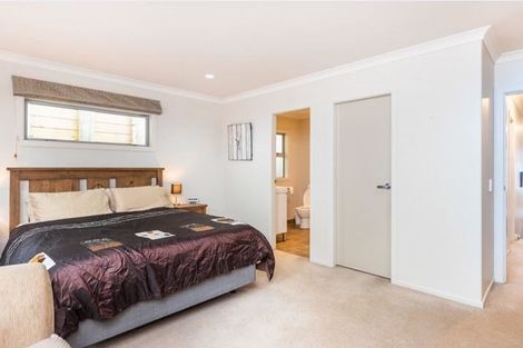 Photo of property in 11 Jeannie Way, Waikanae Beach, Waikanae, 5036