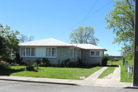 Photo of property in 30 Henderson Street, Riversdale, Blenheim, 7201