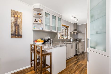 Photo of property in 25 Russell Road, Wainuiomata, Lower Hutt, 5014