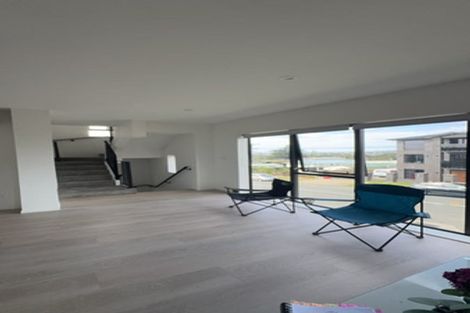Photo of property in 20a Gilliam Street, New Lynn, Auckland, 0600