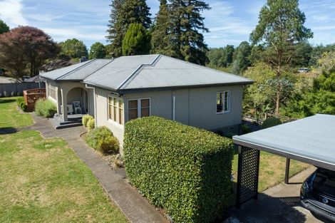 Photo of property in 115 Golf Road, Taumarunui, 3920