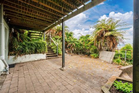 Photo of property in 31 Russell Crescent, Western Heights, Rotorua, 3015