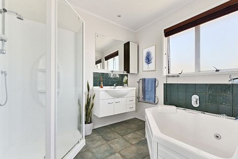 Photo of property in 30 Merton Road, St Johns, Auckland, 1072
