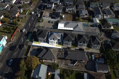 Photo of property in 69b Great South Road, Manurewa, Auckland, 2102